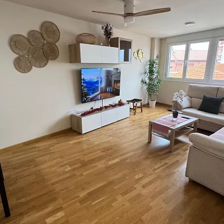 Apartamentos Suites Iscar Iscar