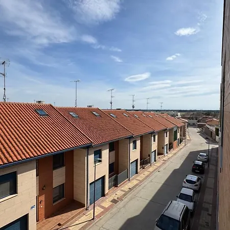 Apartamentos Suites Iscar *