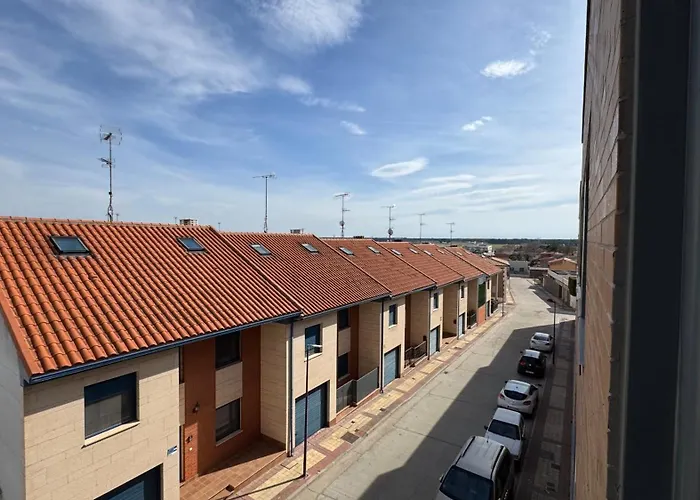 Apartamentos Suites Iscar *